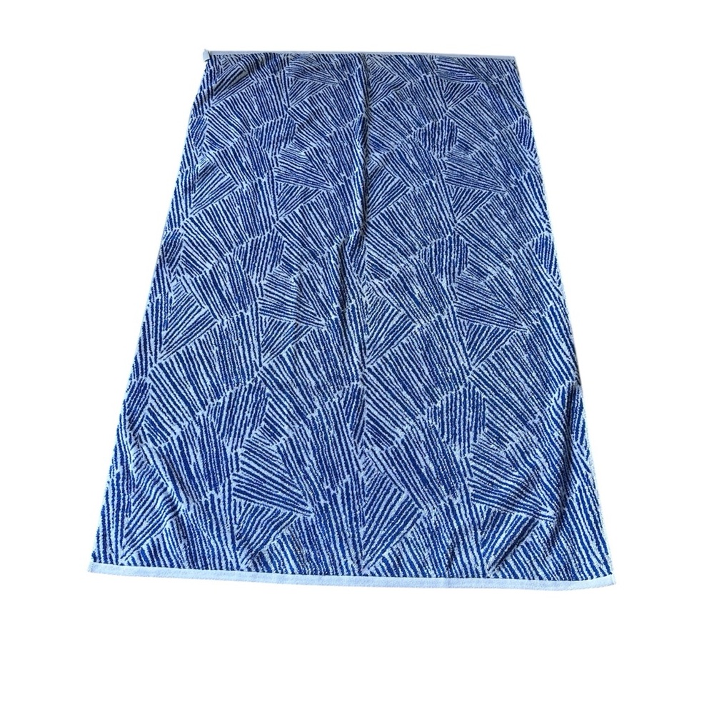 Yves DeLorme XL bath sheet or beach towel